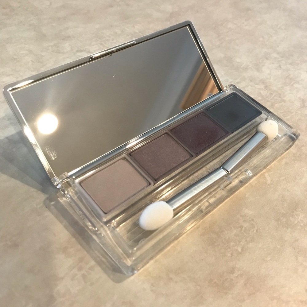 Clinique 4 eyeshadow set new cover still on shadow